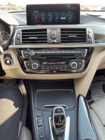 2017 BMW 3 Series 330i