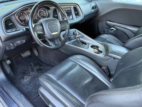 2019 Dodge Challenger SXT