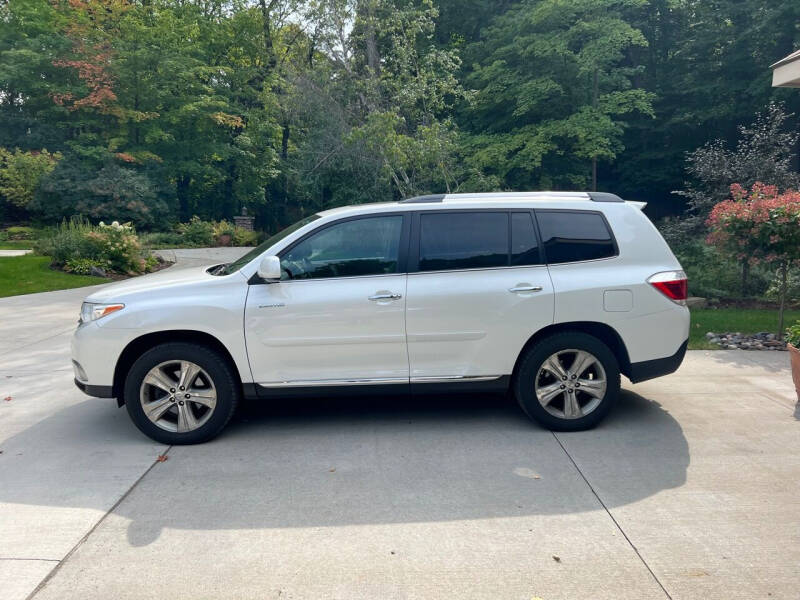 2012 Toyota Highlander for sale at AUTO ACQUISITIONS USA in Eden Prairie MN
