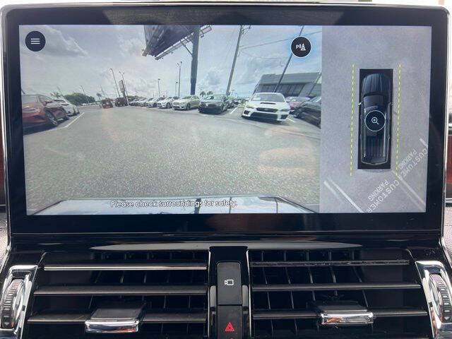 2022 Lincoln Navigator L Reserve