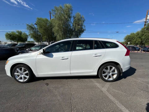 2016 Volvo V60 T5 Drive-E Platinum