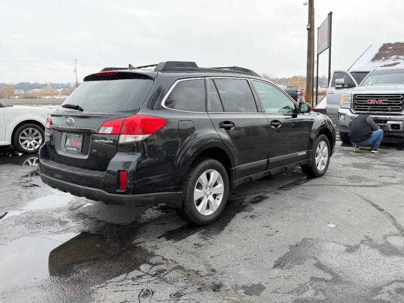 2011 Subaru Outback 2.5i Premium