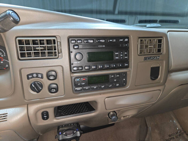 2004 Ford Excursion Limited