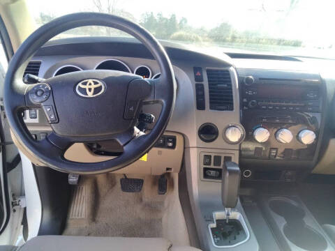 2011 Toyota Tundra Grade