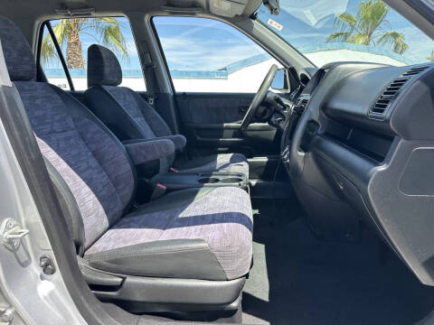 2004 Honda CR-V LX