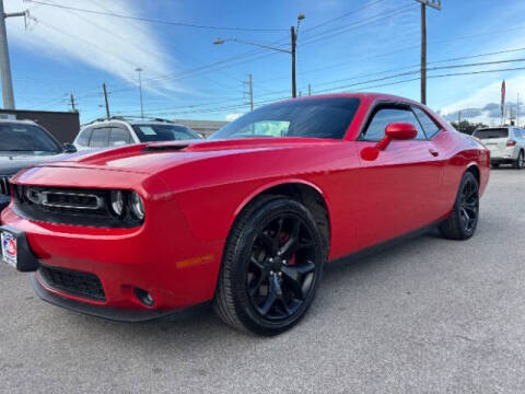 2016 Dodge Challenger SXT Plus