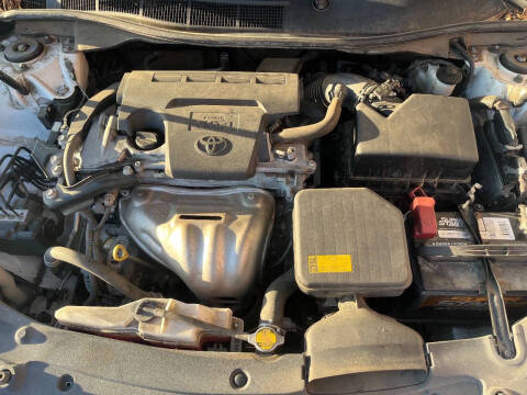 2014 Toyota Camry SE