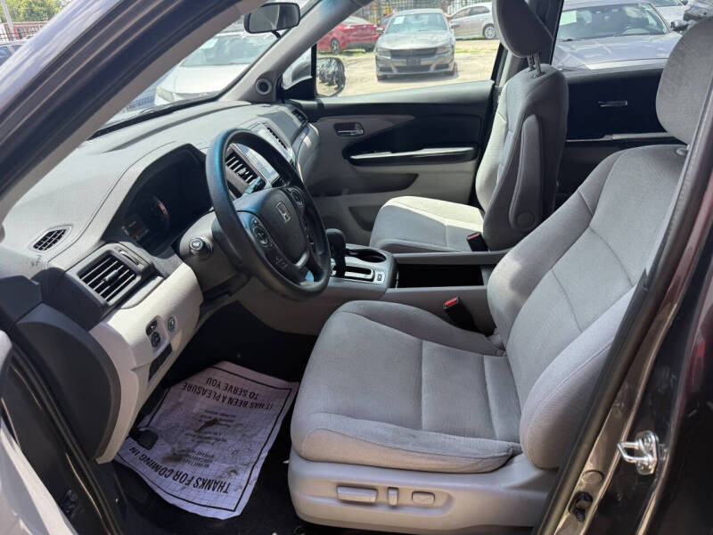 2017 Honda Pilot EX