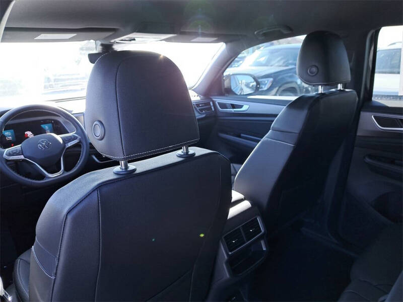 2026 Volkswagen Atlas Cross Sport SE