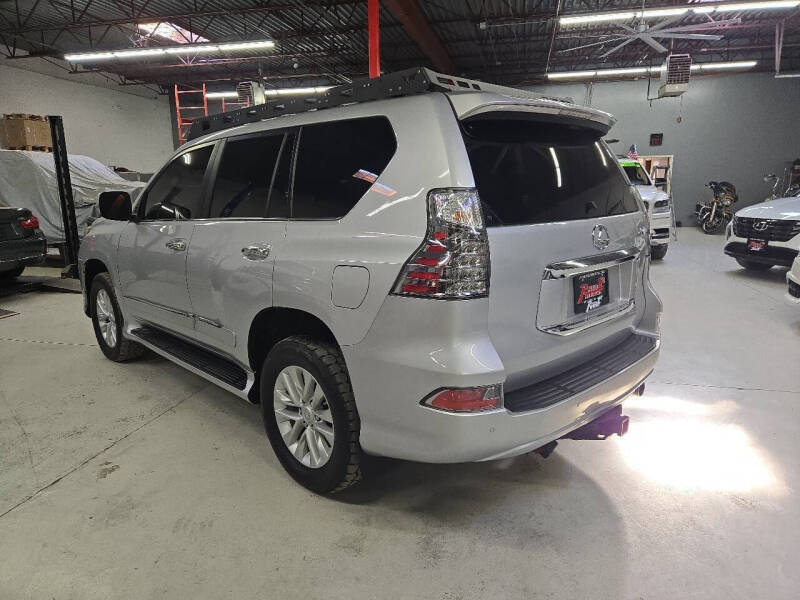 2017 Lexus GX 460