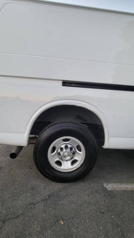 2021 Chevrolet Express 2500