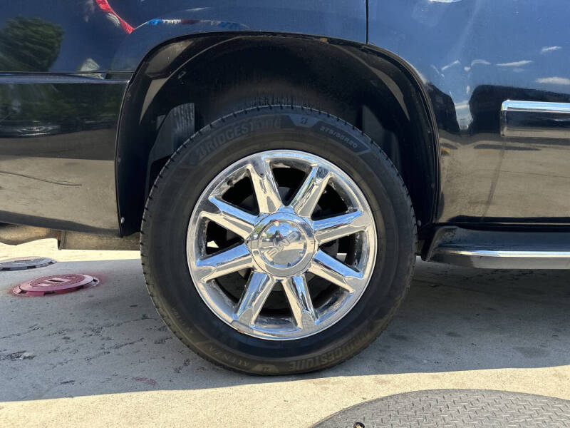 2011 GMC Yukon Denali