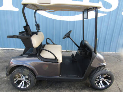 2017 E-Z-GO RXV