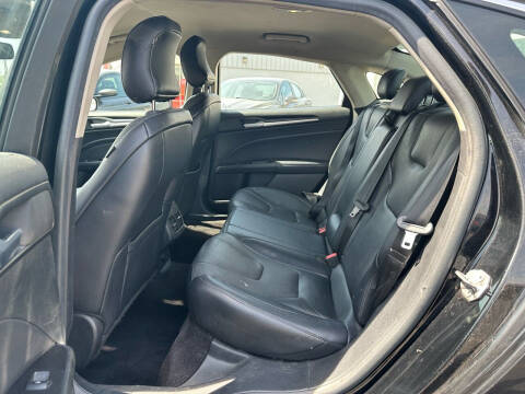 2017 Ford Fusion Titanium