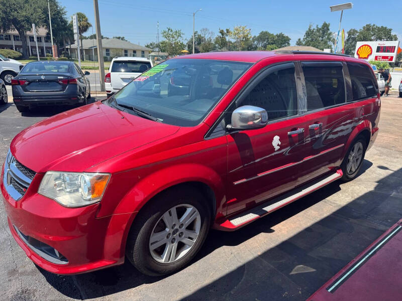 2012 Dodge Grand Caravan Crew