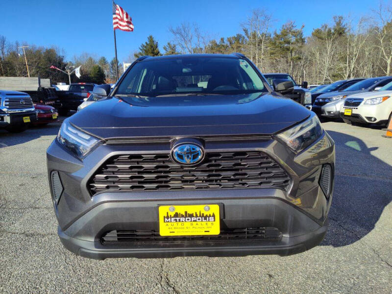 2022 Toyota RAV4 Hybrid XLE