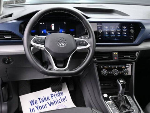 2024 Volkswagen Taos SE 4Motion