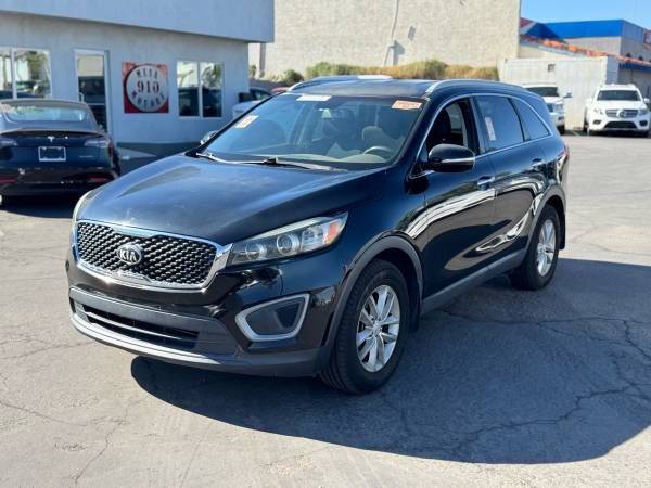 2016 Kia Sorento LX