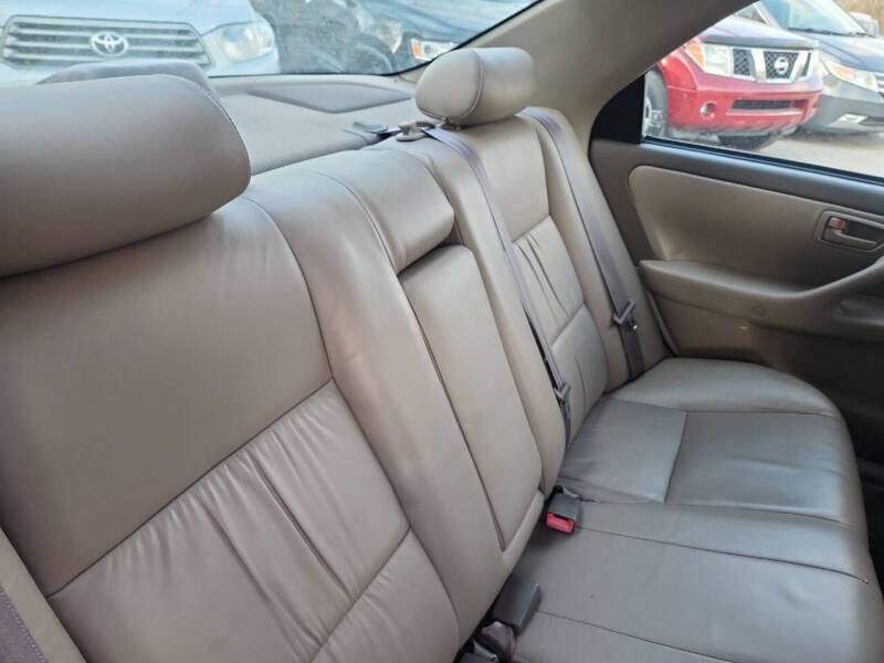 1998 Toyota Camry XLE photo 18