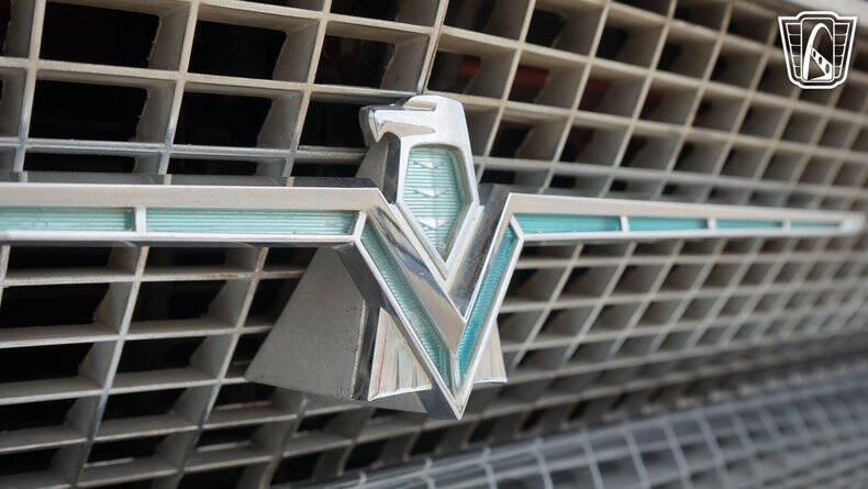 1966 Ford Thunderbird