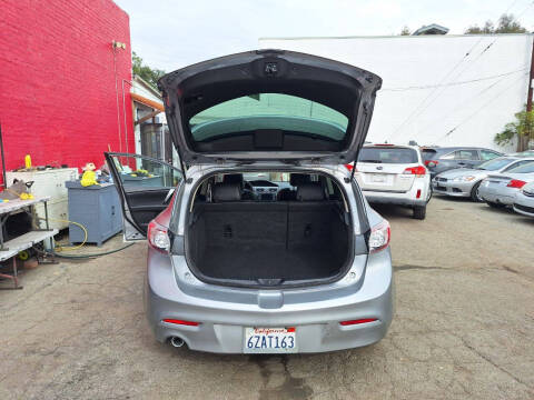 2013 Mazda MAZDA3 i Grand Touring