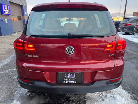 2016 Volkswagen Tiguan 2.0T SE 4Motion