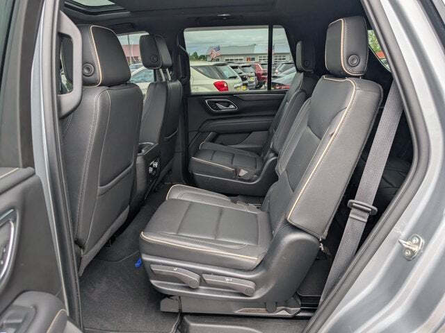 2023 GMC Yukon SLT
