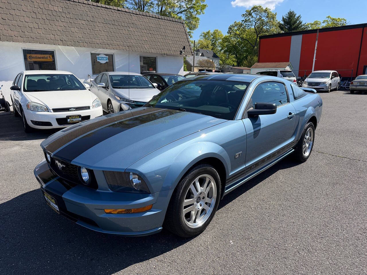 2005 Ford Mustang 19