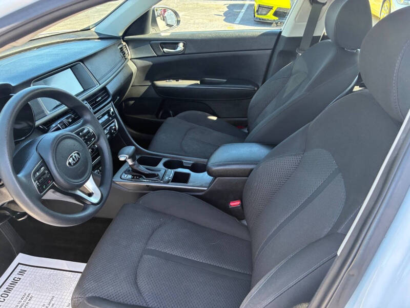 2018 Kia Optima LX