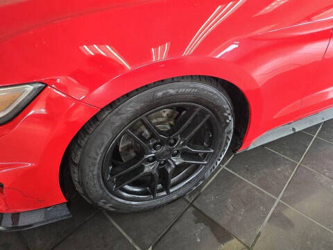 2017 Ford Mustang V6