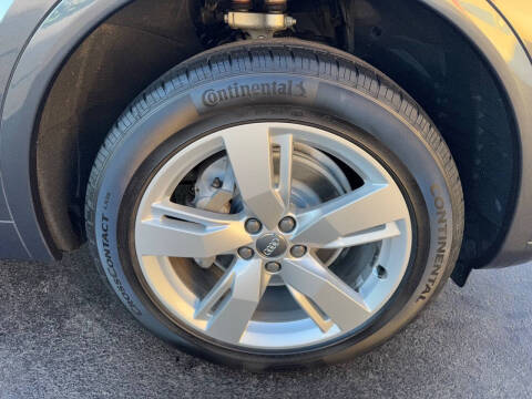 2019 Audi Q5 quattro Premium Plus 45 TFSI