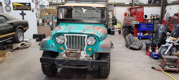 1967 Kaiser Jeep