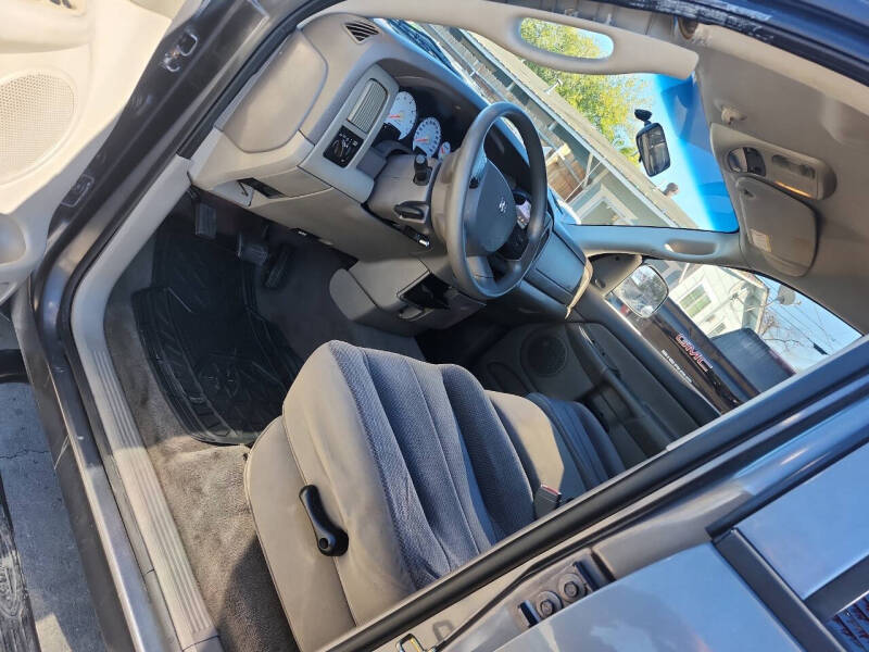 2004 Dodge Ram 1500 ST