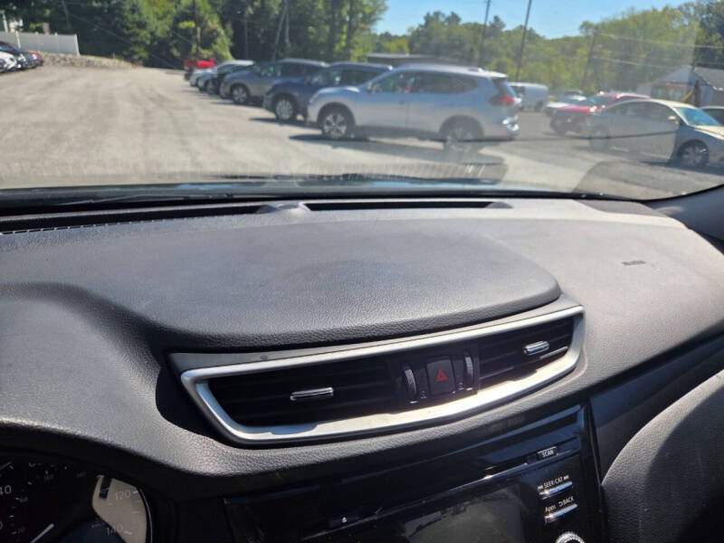 2014 Nissan Rogue SV