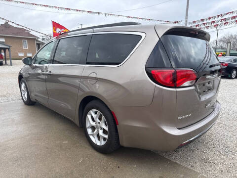 2018 Chrysler Pacifica Touring Plus