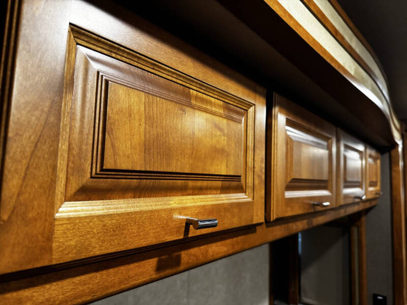 2018 Tiffin Allegro RED