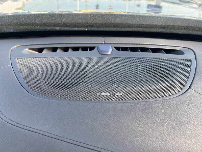 2023 Volvo XC90 Recharge T8 Ultimate Bright Theme 7P