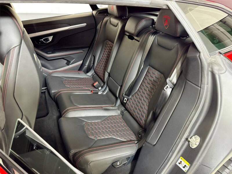 2020 Lamborghini Urus