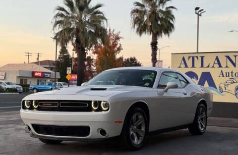 2017 Dodge Challenger SXT