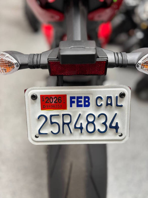 2022 Ducati V4 S