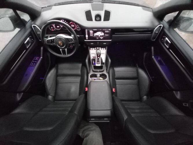 2019 Porsche Cayenne S