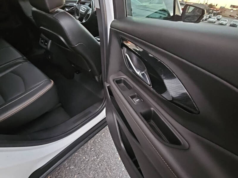 2022 GMC Terrain AT4