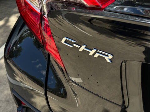 2021 Toyota C-HR XLE