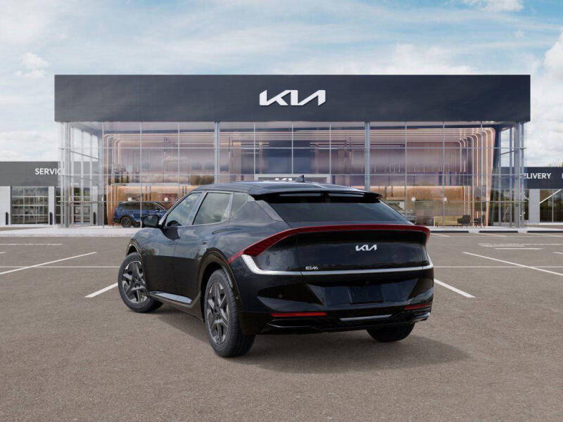 2025 Kia EV6 Light Long Range