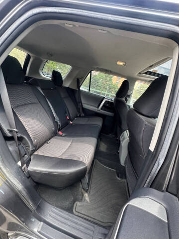 2013 Toyota 4Runner SR5