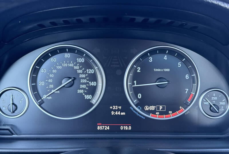 2013 BMW 5 Series 528i