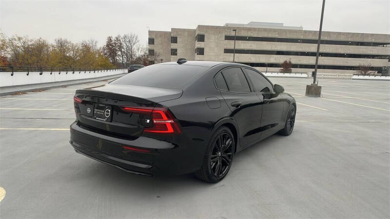 2023 Volvo S60 B5 Plus Black Edition