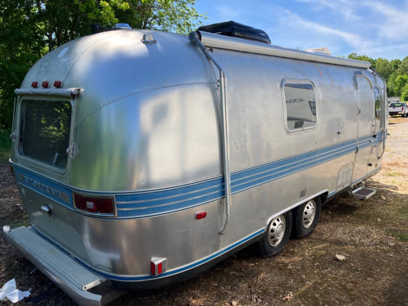 1980 Airstream Excella 2