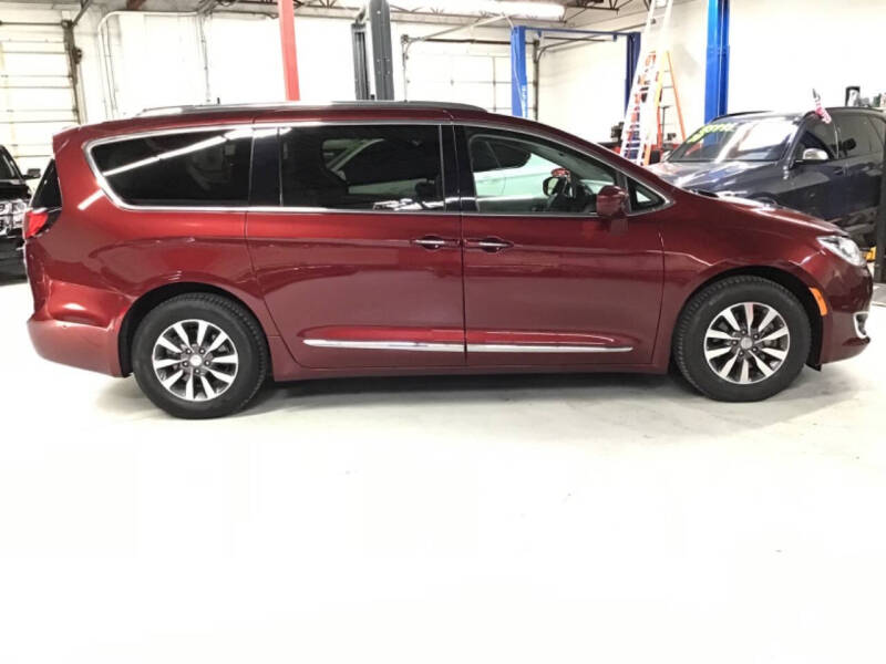 2020 Chrysler Pacifica Touring L Plus