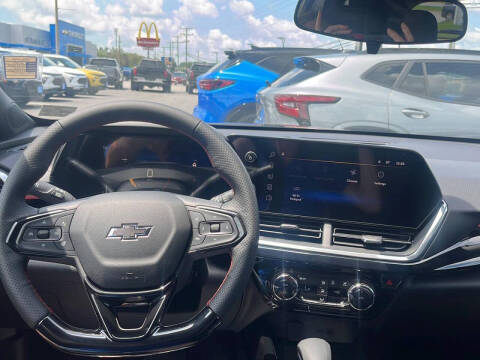 2025 Chevrolet Trax RS